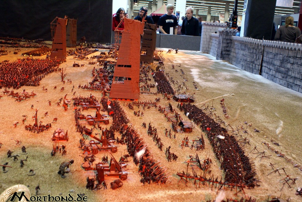 Belagerungst�rme vor der Mauer